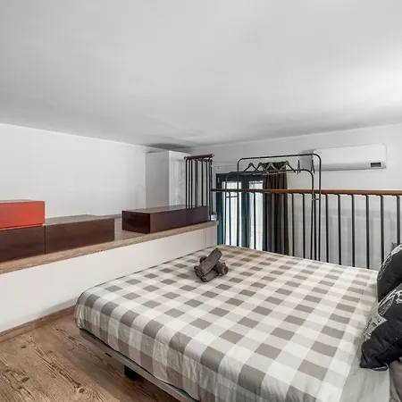 Apartment New 2024 Metropolitan 50